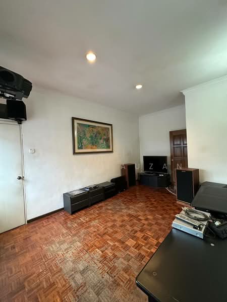 Bungalow for Sale in Taman Desa (Kuala Lumpur) - Zann Fauzan - Living Room - PropertyGuru.com.my