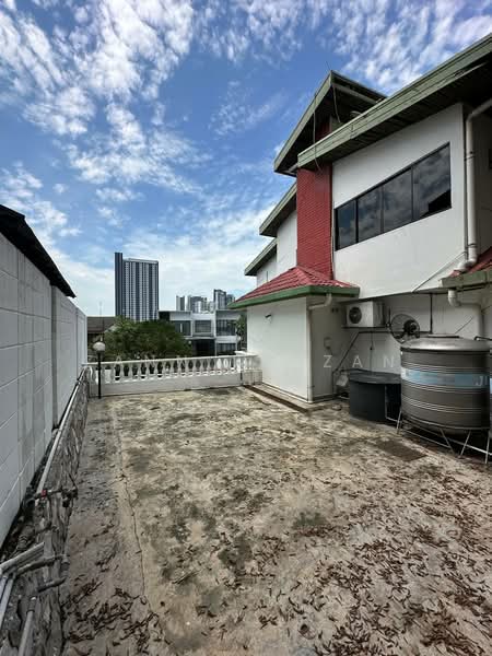 Bungalow for Sale in Taman Desa (Kuala Lumpur) - Zann Fauzan - Exterior - PropertyGuru.com.my