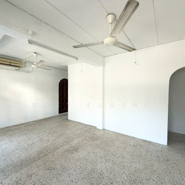 Rumah Berkembar untuk Disewa di Taman Brown (Gelugor) - Poey Eugene - Interior - PropertyGuru.com.my