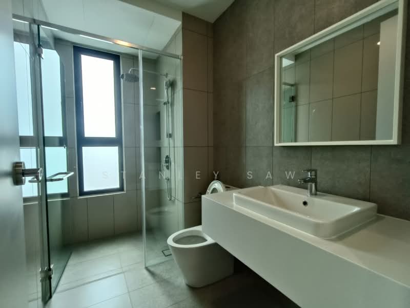Kondominium untuk Disewa di Mezzo - Stanley Saw - Bathroom - PropertyGuru.com.my