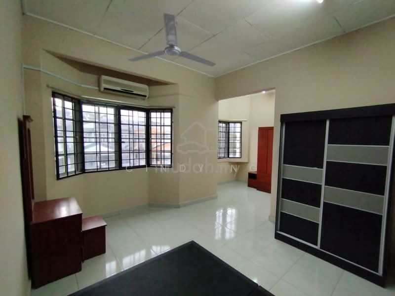 Rumah Teres 2 Tingkat untuk Dijual di Usj 1 (Subang Jaya) - Cindy Ng - Bedroom - PropertyGuru.com.my