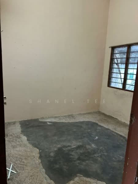 1-storey Terraced House for Sale in Kluang (Johor) - Shanel Tee - Interior - PropertyGuru.com.my