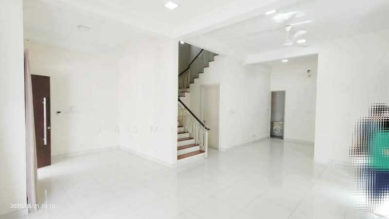 Rumah Berkembar untuk Disewa di Laman Rimbunan (Kepong) - Jasmine Ong - Living Room - PropertyGuru.com.my