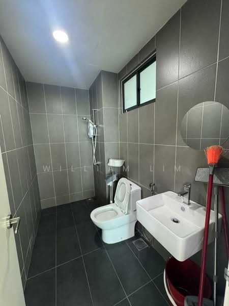 Servis Apartment untuk Disewa di Greenfield Residence - William Lim - Bathroom - PropertyGuru.com.my