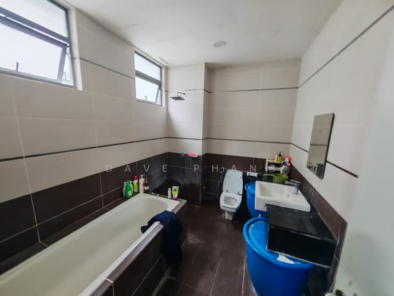 3-storey Terraced House for Sale in Ampang (Selangor) - Dave Phang - Bathroom - PropertyGuru.com.my