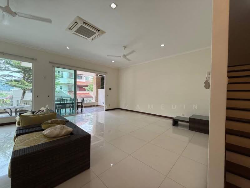 Rumah Berkembar untuk Dijual di Ampang Jaya (Ampang) - Adzura Zamedin - Living Room - PropertyGuru.com.my