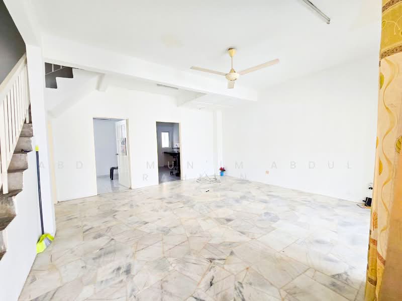 Rumah Teres 2 Tingkat untuk Dijual di Taman Impian Ehsan (Balakong) - Abdul Mun'im Abdul Rahman - PropertyGuru.com.my