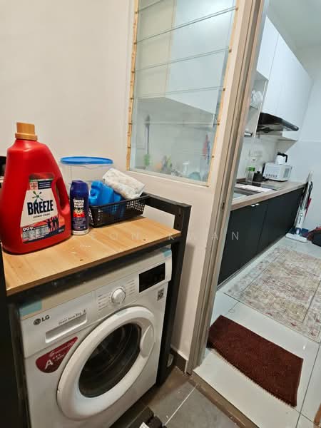 Condominium for Rent at Dwiputra Residences - Leon Kwan - Kitchen - PropertyGuru.com.my