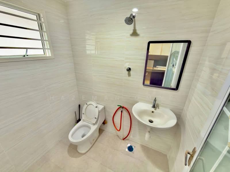 Rumah Teres 2 Tingkat untuk Dijual di Bandar Mahkota Cheras (Cheras) - Hazeman Omar - Bathroom - PropertyGuru.com.my