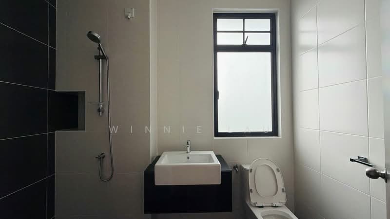 Rumah Kluster untuk Dijual di Iskandar Puteri (Nusajaya) (Johor) - Winnie Lau - Bathroom - PropertyGuru.com.my