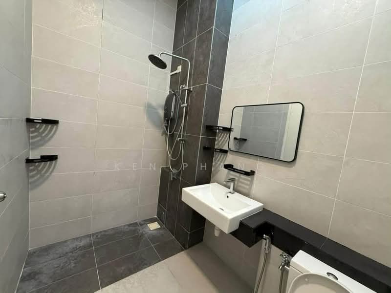 Rumah Banglo untuk Disewa di Eco Majestic (Semenyih) - Ken Phang - Bathroom - PropertyGuru.com.my