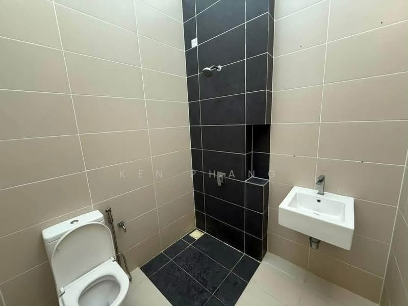 Rumah Banglo untuk Disewa di Eco Majestic (Semenyih) - Ken Phang - Bathroom - PropertyGuru.com.my