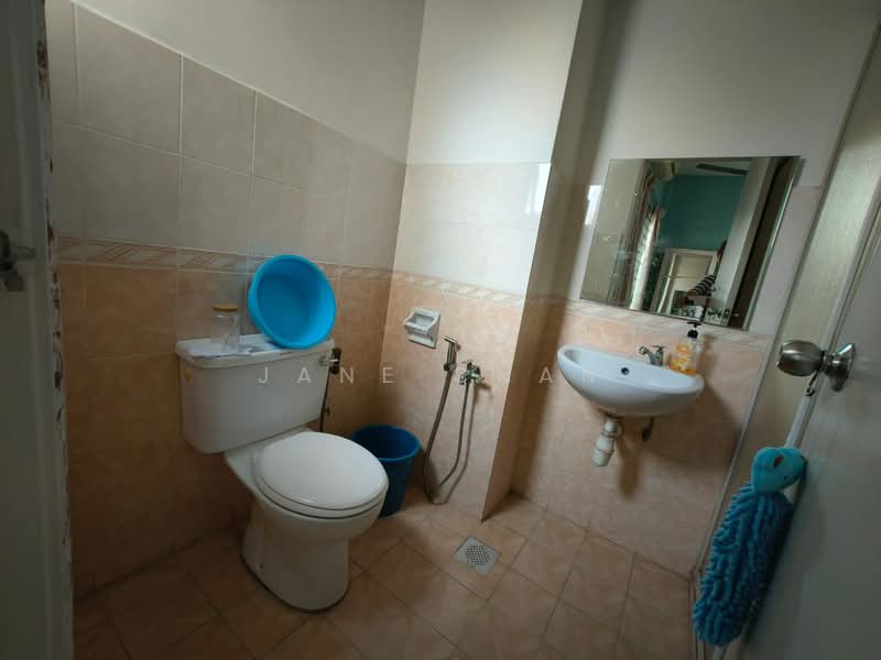 Kondominium untuk Disewa di Paradesa Tropika II - Jane Chan - Bathroom - PropertyGuru.com.my