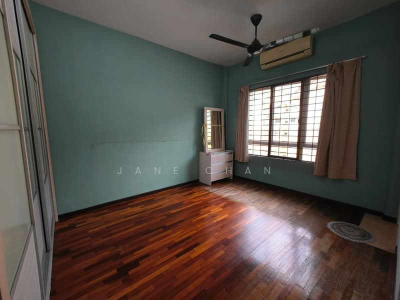 Kondominium untuk Disewa di Paradesa Tropika II - Jane Chan - Bedroom - PropertyGuru.com.my
