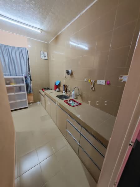 2-storey Terraced House for Sale in Segamat (Johor) - Shanel Tee - Kitchen - PropertyGuru.com.my