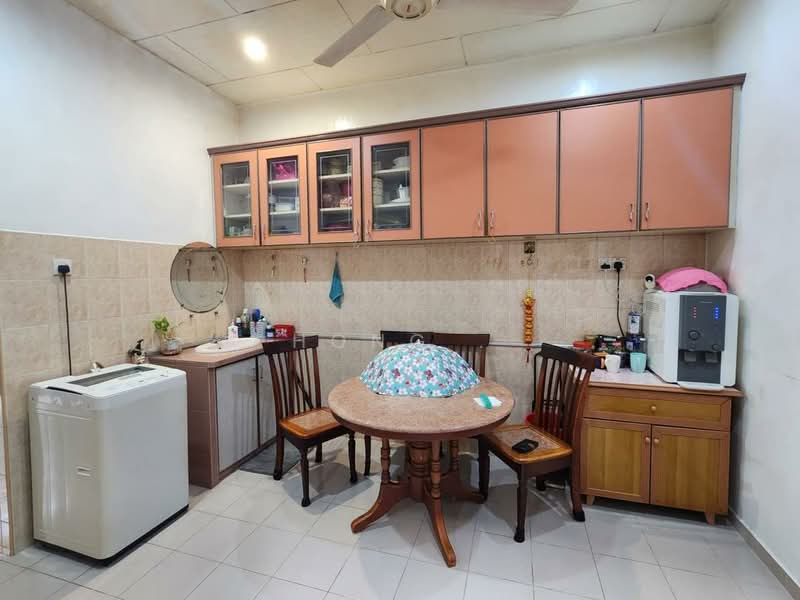 Rumah Teres 1 Tingkat untuk Dijual di Taman Evergreen (Tanjung Tokong) - Hong . - Kitchen - PropertyGuru.com.my