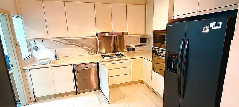 Townhouse for Rent in Petaling Jaya (Selangor) - Kelvin Ng - Kitchen - PropertyGuru.com.my