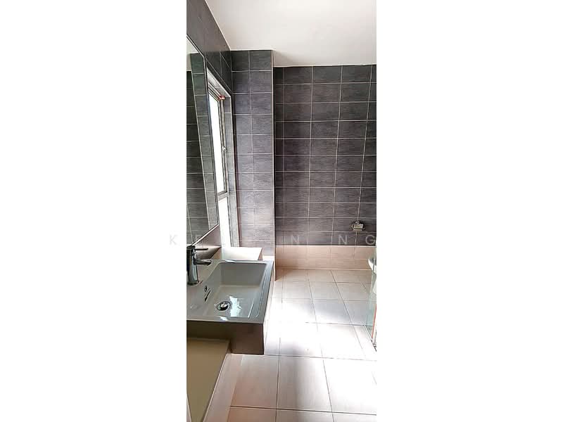 Townhouse for Rent in Petaling Jaya (Selangor) - Kelvin Ng - Bathroom - PropertyGuru.com.my