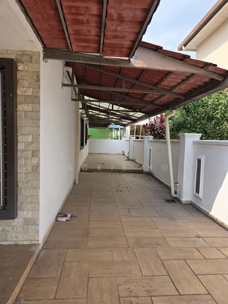 Semi-Detached House for Sale in Seksyen 25 (Shah Alam) - Jackie Ng - Exterior - PropertyGuru.com.my