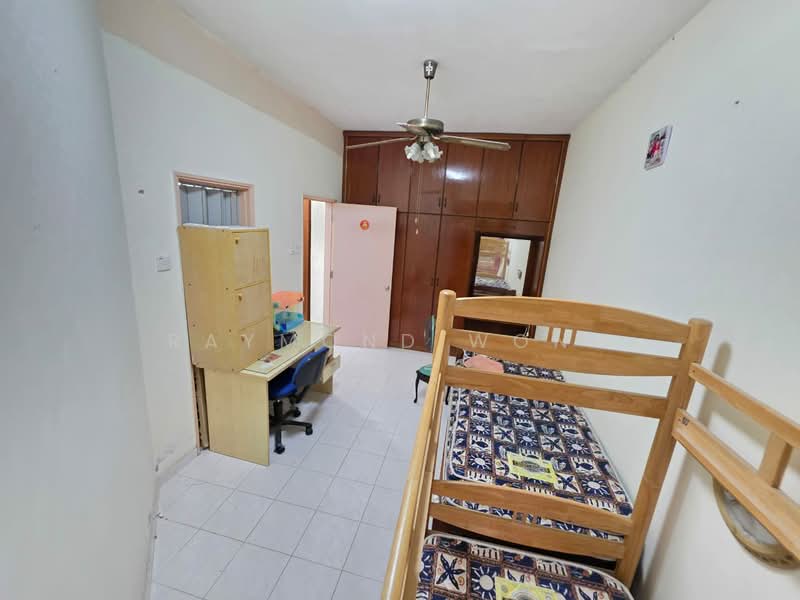 Pangsapuri untuk Dijual di Genting Permai Resort - Raymond Wong - Bedroom - PropertyGuru.com.my