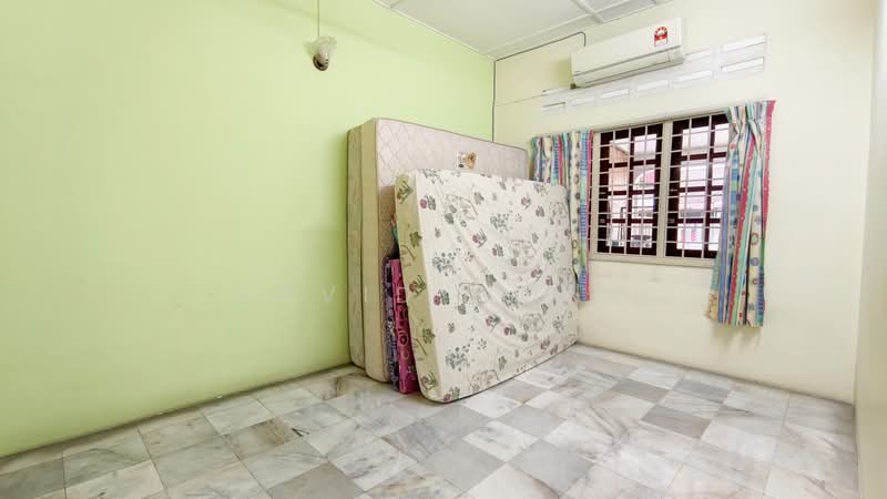 Rumah Teres 1 Tingkat untuk Dijual di Ipoh (Perak) - David Wong - Bedroom - PropertyGuru.com.my