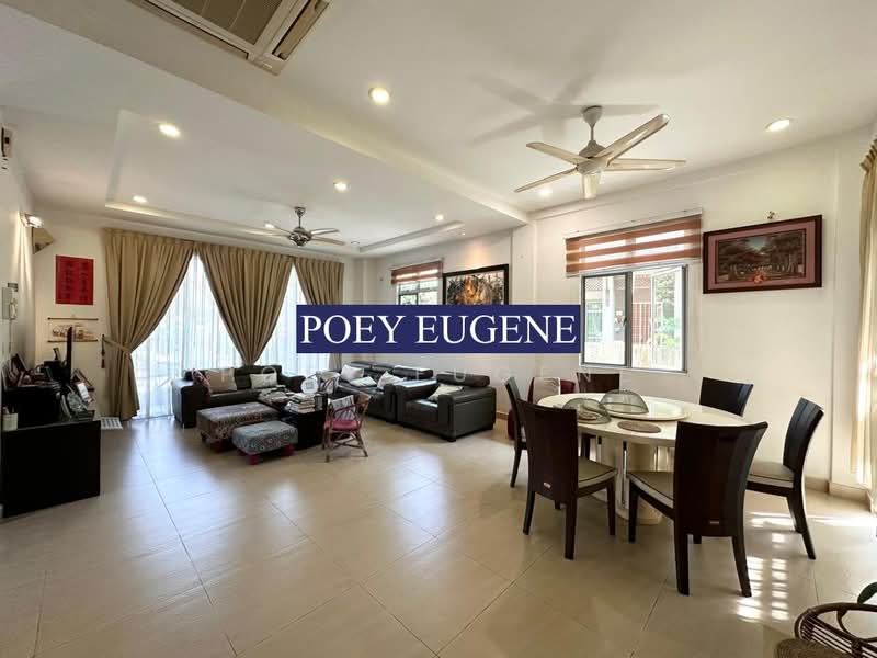 Rumah Banglo untuk Dijual di Bandar Cassia (Batu Kawan) - Poey Eugene - Living Room - PropertyGuru.com.my