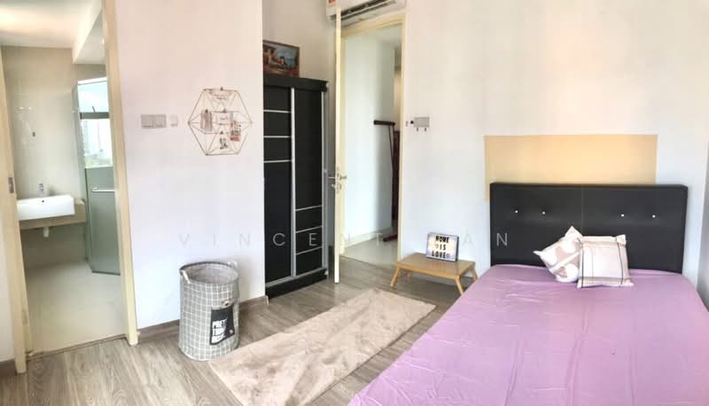 Pangsapuri untuk Dijual di Pangsapuri Kelana Impian - Vincent Tan - Bedroom - PropertyGuru.com.my