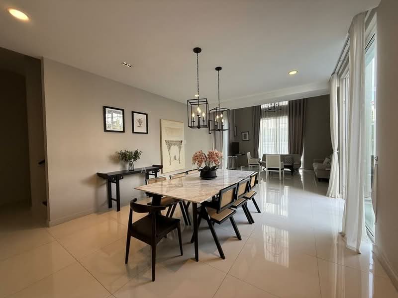 Rumah Berkembar untuk Disewa di Tanjung Tokong (Penang) - A Ee Ee - Dining Room - PropertyGuru.com.my