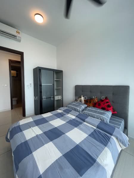 Condominium for Sale at Queens Residences Q1 @ Queens Waterfront - Amber Wong - Bedroom - PropertyGuru.com.my