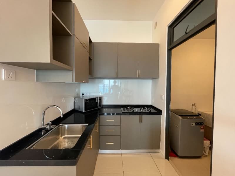 Condominium for Sale at Queens Residences Q1 @ Queens Waterfront - Amber Wong - Kitchen - PropertyGuru.com.my