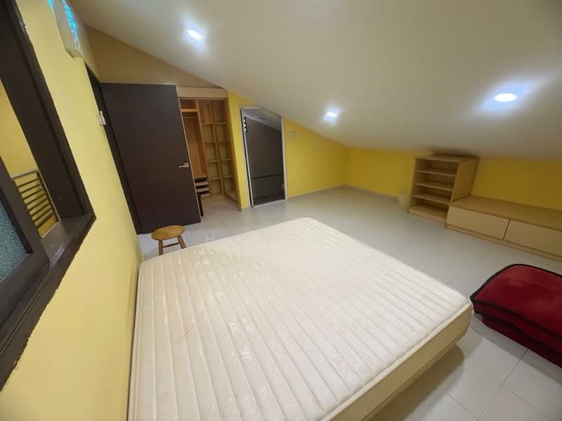 1.5-storey Terraced House for Sale in Fettes Park (Tanjung Tokong) - Hong . - Bedroom - PropertyGuru.com.my
