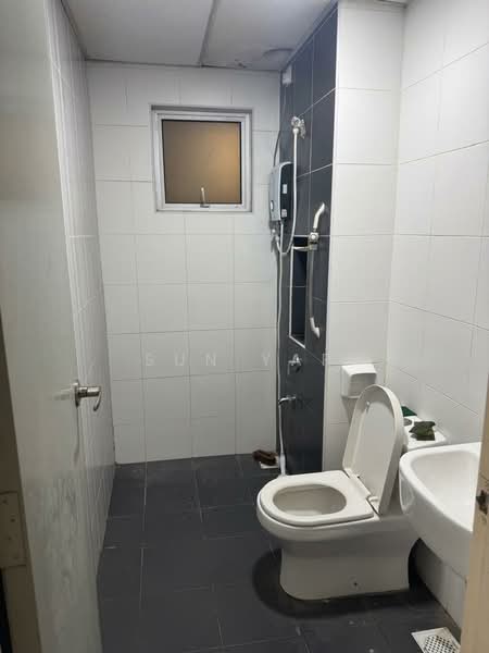 Servis Apartment untuk Dijual di D'Tasek Residences (Tasek Impian) - Sun Yap - Bathroom - PropertyGuru.com.my
