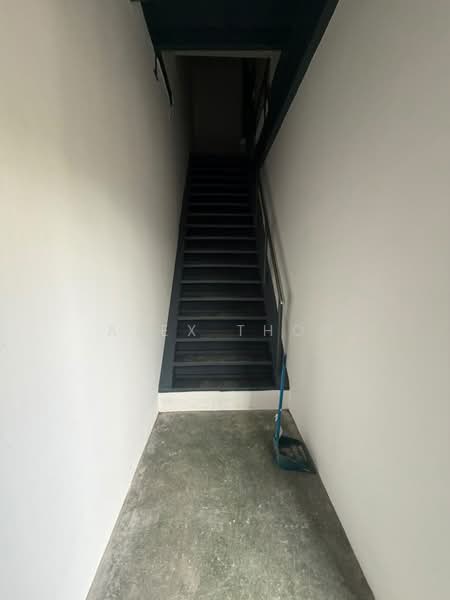 Kilang untuk Disewa di Batu Maung (Penang) - Alex Thor - Corridor - PropertyGuru.com.my