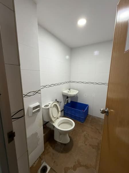 Kilang untuk Disewa di Batu Maung (Penang) - Alex Thor - Bathroom - PropertyGuru.com.my
