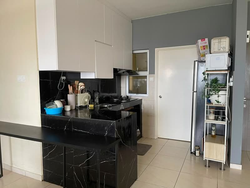 Apartment for Rent at Bayu Angkasa - Erica Lim - Kitchen - PropertyGuru.com.my