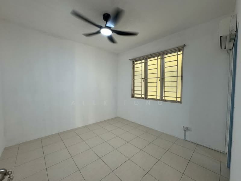 Condominium for Sale at Platinum Lake PV 10 - Alex Tong - PropertyGuru.com.my