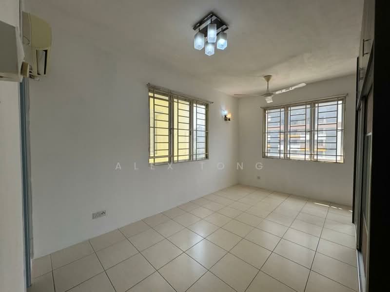 Condominium for Sale at Platinum Lake PV 10 - Alex Tong - PropertyGuru.com.my