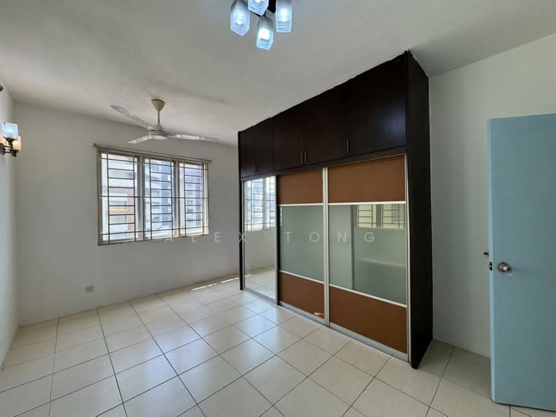 Condominium for Sale at Platinum Lake PV 10 - Alex Tong - PropertyGuru.com.my