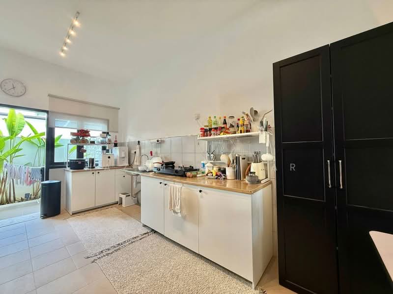 Rumah Teres 2 Tingkat untuk Dijual di Sepang (Selangor) - Hazeman Omar - Kitchen - PropertyGuru.com.my