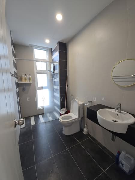 Apartment for Rent at Central Residence @ Sungai Besi - Kimmy Chua - Bathroom - PropertyGuru.com.my