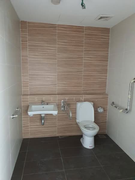 Factory for Rent in Johor Bahru (Johor) - See Yin . - Bathroom - PropertyGuru.com.my