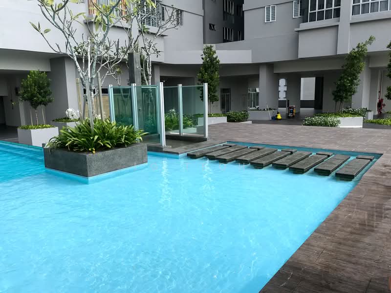Servis Apartment untuk Disewa di Maxim Residences - LG Teoh - Swimming Pool - PropertyGuru.com.my