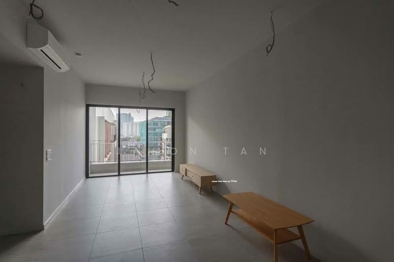 Kondominium untuk Dijual di Utamara Boutique Residences - Jason Tan - Living Room - PropertyGuru.com.my