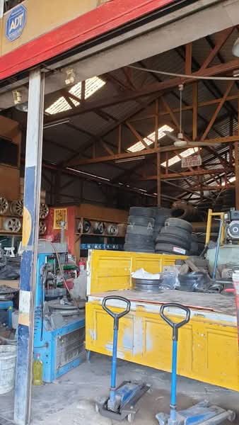 Shop for Sale in Seri Kembangan (Selangor) - Sam Yap - PropertyGuru.com.my