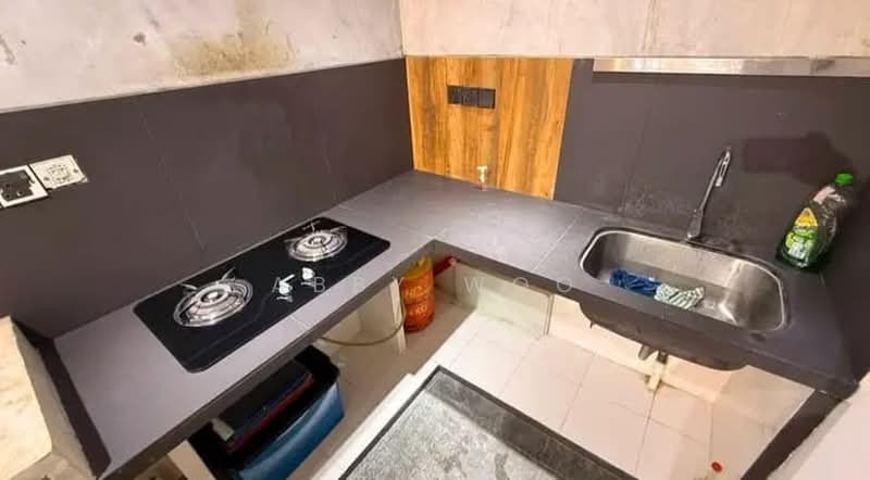 Rumah Flat untuk Disewa di Desa Mawar - Abby Woo - Kitchen - PropertyGuru.com.my