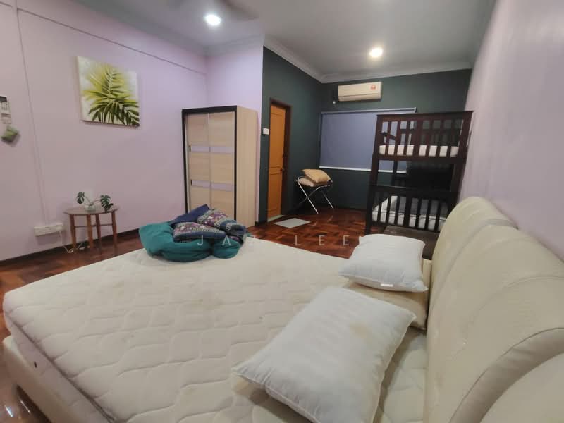 Semi-Detached House for Sale in Taman Perling (Perling) - Jaz Lee - PropertyGuru.com.my