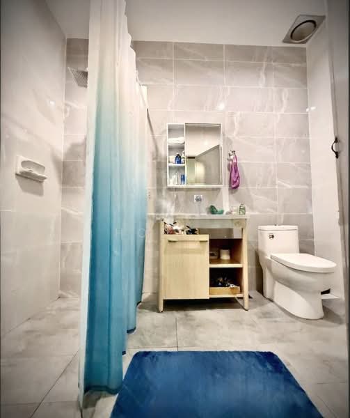 Rumah Teres 1 Tingkat untuk Dijual di Fettes Park (Tanjung Tokong) - Hong . - Bathroom - PropertyGuru.com.my