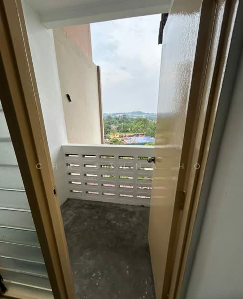 Apartment for Sale at Pangsapuri Cempaka - Christina Ho - Balcony - PropertyGuru.com.my