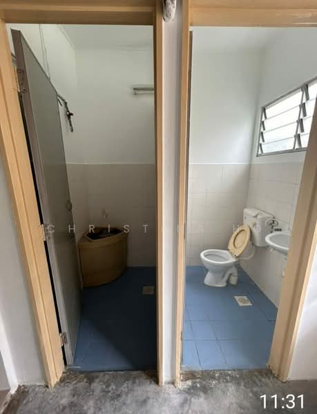 Apartment for Sale at Pangsapuri Cempaka - Christina Ho - Bathroom - PropertyGuru.com.my