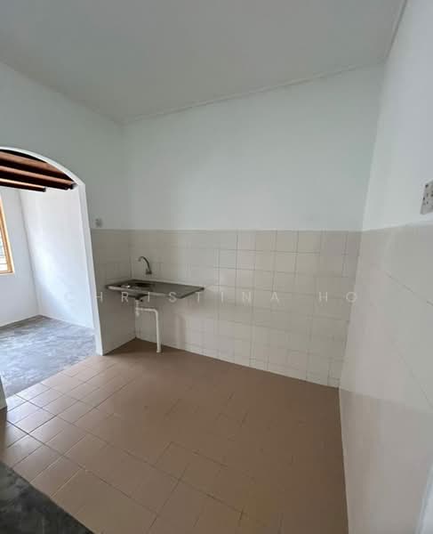Apartment for Sale at Pangsapuri Cempaka - Christina Ho - Kitchen - PropertyGuru.com.my